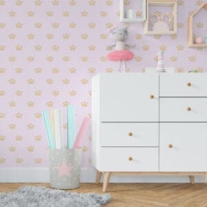 Adesivo de parede Dcorando Poá branco fundo roxo e coroa de princesa